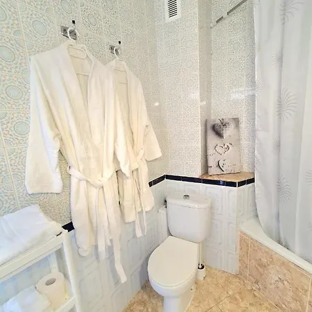 Aa Guest - The Golden Sea Views Eco Apartment